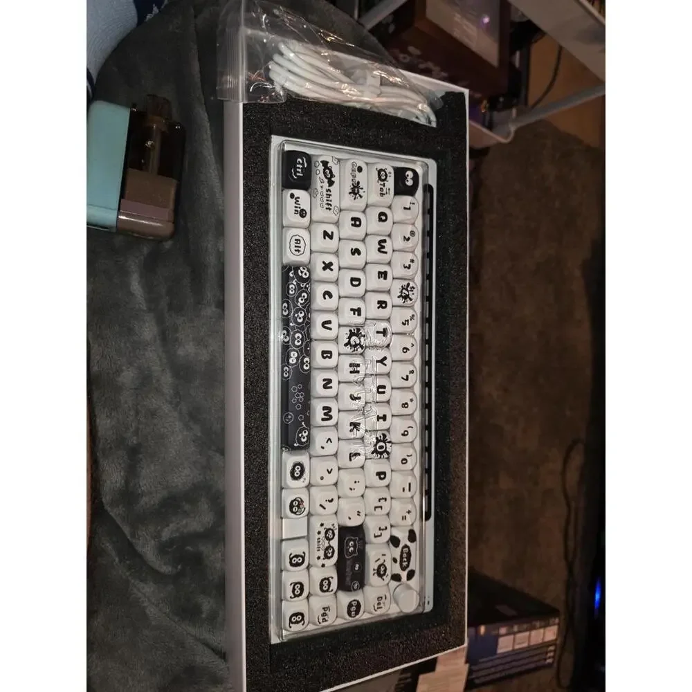 Reccazr R66 65% Hot Swap RGB Triple Mode Mechanical Gaming Keyboard